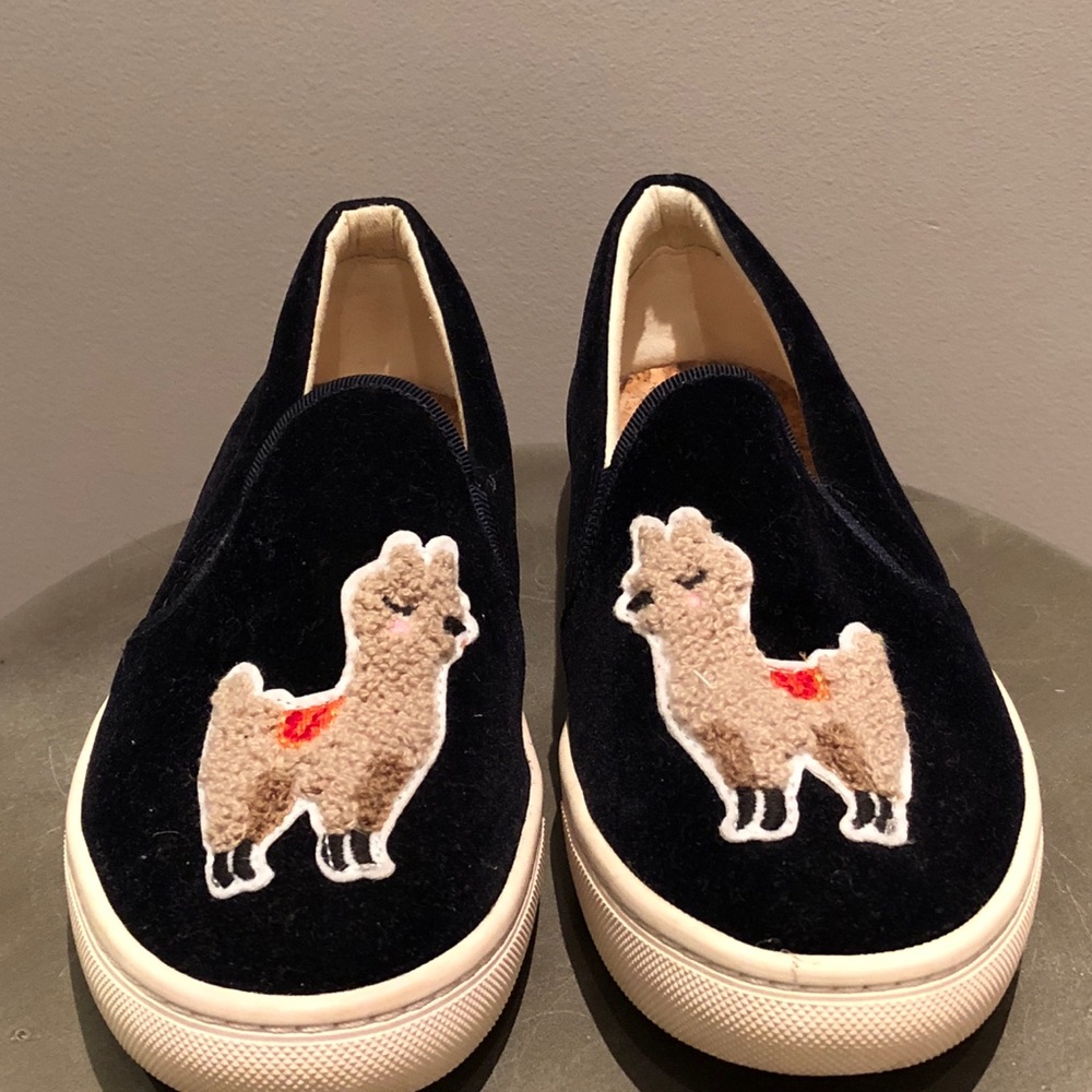 Soludos Llama Sneakers size 7. Barely Worn